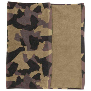 Avid Carp Hand Towel – Soft, Absorbent with Realistic Camouflage Pattern